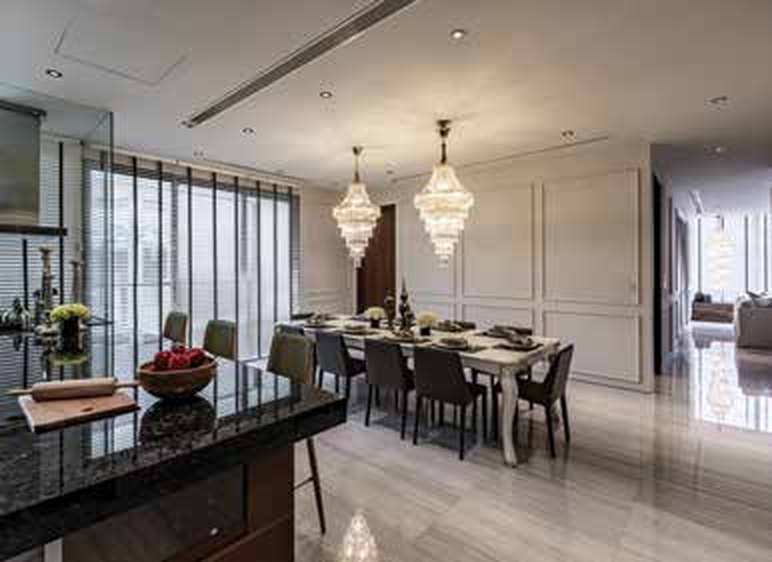 Dining area (showflat)